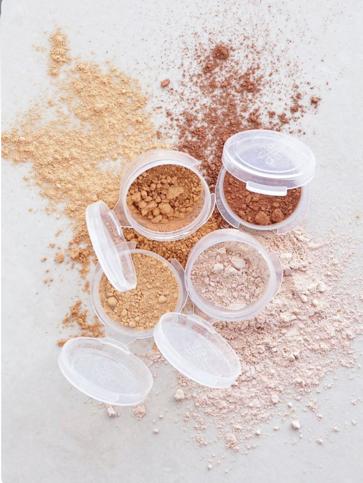 RICH BEAUTY UN-FILTERD HIGH DEFINITION SETTING POWDER - TRANSLUCENT